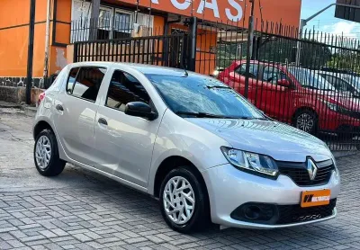 Renault sandero authentique 2015 1.0 flex completo conservado