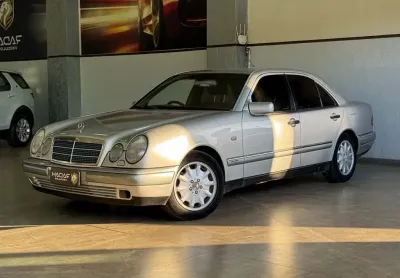 Mercedes-benz e 320 3.2 elegance