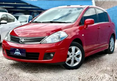 Nissan nissan tiida 18sl flex 2013