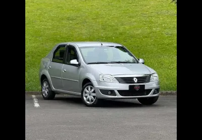 Renault logan expression 1.6 2012