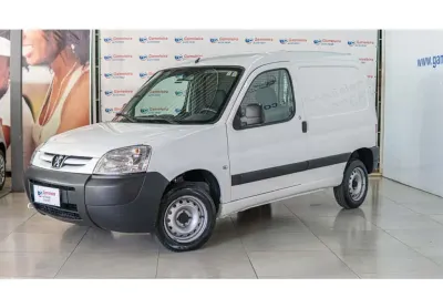 Peugeot partner 2022 1.6 furgão 800kg 16v flex 3p manual