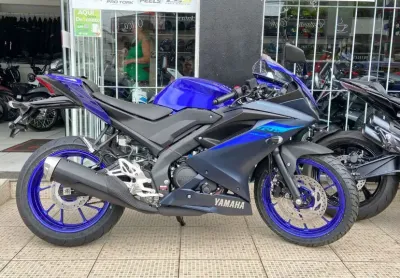 Yamaha r15 abs 2025 0km, aceito troca, cartão e financiamento