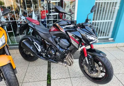Kawasaki z 800 abs 2017, revisada, aceito troca e financio