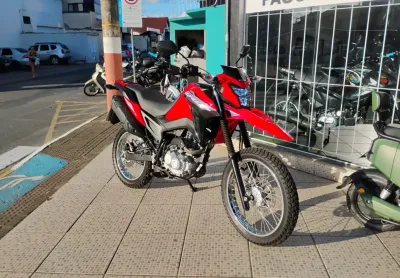 Honda bros 160 esdd cbs 2025 único dono, aceito troca, cartão e financio