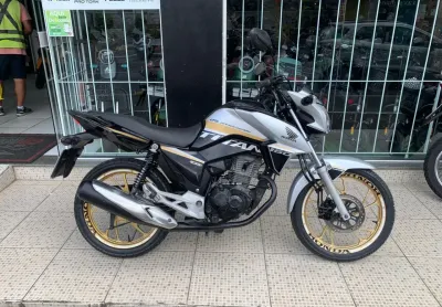 Honda cg 160 titan 25a 2019, edição de 25 anos, aceito troca e financio