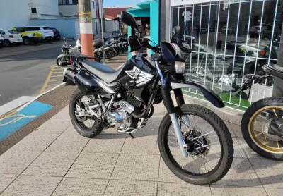 Yamaha XT 600E 2000/2000 aceito troca e parcelo no cartão de crédito até 24x
