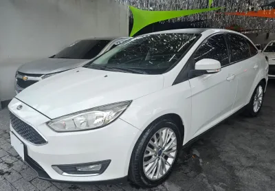 Ford focus sedan 2017 automático