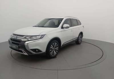 Mitsubishi outlander 2022 2.0 mivec gasolina hpe automático