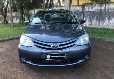 Toyota etios sd xs 2016