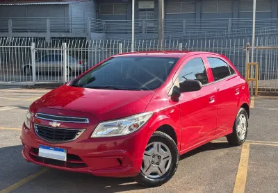 Chevrolet onix 2015 1.0 lt completo com apenas 153mil km originais 
