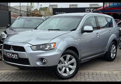 Mitsubishi outlander 4x4-at 2.4 4p 2010