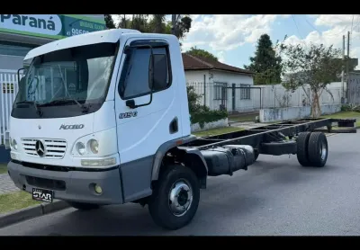 Mercedes-benz 915c 2011