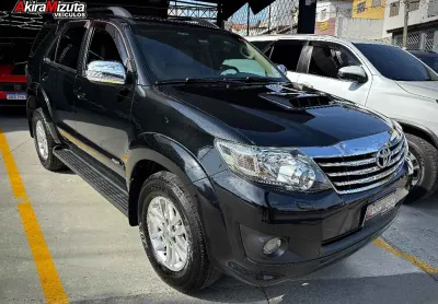 Toyota hilux sw4 4x4 srv 3.0  5 lugares 