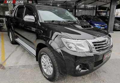 Toyota hilux cd 4x4 diesel srv 3.0 