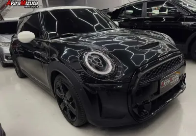 Mini  cooper s 2.0 preto  2023/2024
