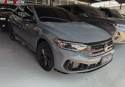 Jetta gli 2.0 350 tsi  cinza 2024  231cv 