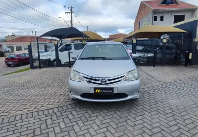 2014 toyota etios hb x