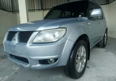 Mitsubishi pajero tr4 2012 2.0 4x2 16v 140cv flex 4p manual