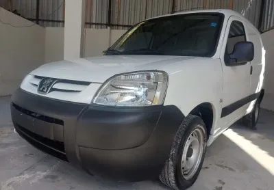 Peugeot partner 2022 1.6 furgão 800kg 16v flex 3p manual