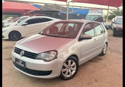 Volkswagen polo 1.6 2013