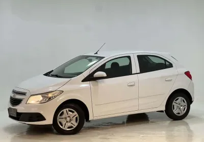 Chevrolet onix 1.0mt lt 2013