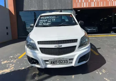 Chevrolet montana ls 2013