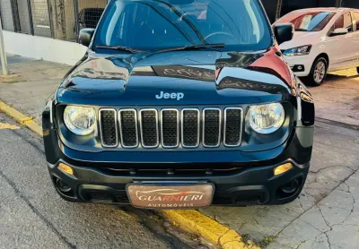 Renegade super nova, com baixa quilometragem, com a qualidade que você procura para viagens com sua 