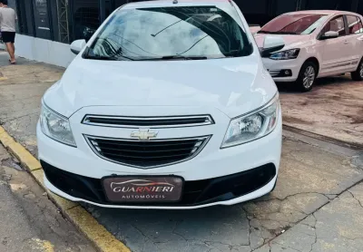 Excelente carro completo para a familia, economico, com procedencia e a qualidade que vce procura