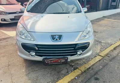 Carro super conservado, nao perca essa oportunidade