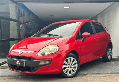 Fiat Punto Atracctive 1.4 2014 (Carro conservado pronto para uso)