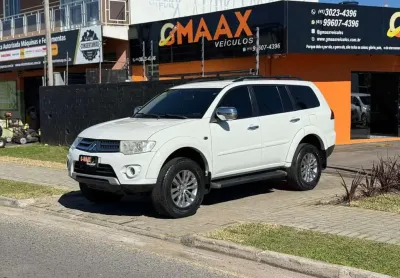 Mitsubishi pajero dakar hpe d 2015