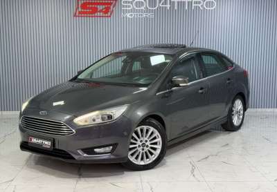 Ford focus titanium 2.0 16v 2016