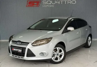 Ford focus hatch 1.6 s 2015