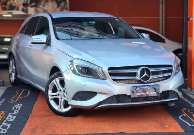 Mercedes-benz a200 turbo 2015 – luxo e desempenho