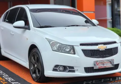  chevrolet cruze lt hatch 1.8 2013 – estilo, conforto e desempenho! 