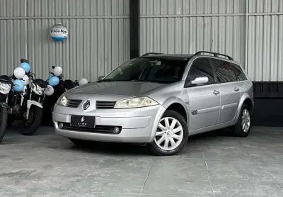 Renault megane grand tour dynamique 1.6 16v hi-flex mec. 2011