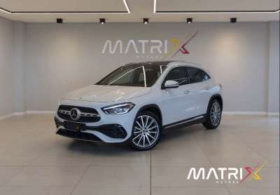 Mercedes-benz gla 200 amg line 1.3 16v tb aut.
