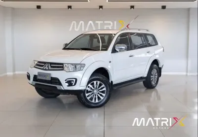 Mitsubishi pajero hpe 3.2 4x4 t.i. dies. 5p aut.
