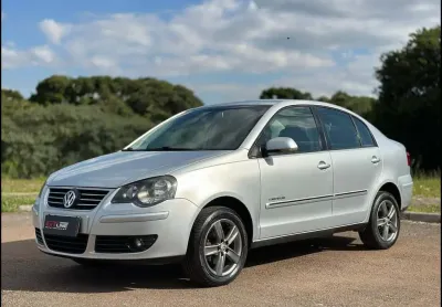 Volkswagen polo sedan 1.6 8v comfortline 4p 2012