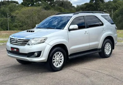 Toyota hilux sw4 srv 4x4 2012