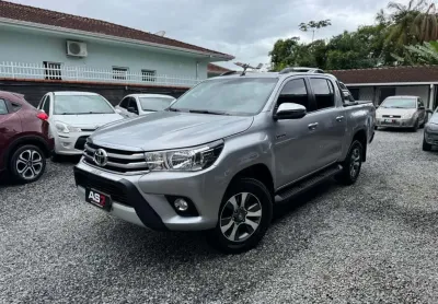 Toyota hilux cd srv 4x4 2.8 tdi diesel aut.  - prata - 2018/2018