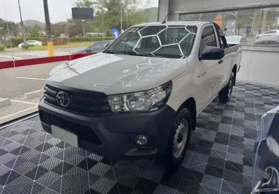 Toyota hilux cs 4x4 2.8 tdi diesel mec.  - branca - 2022/2022