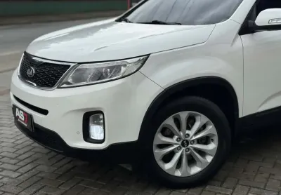 Kia sorento 2.4 16v 4x2 aut.  - branca - 2013/2014