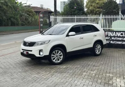 Kia sorento 2.4 16v 4x2 aut.  - branca - 2013/2014