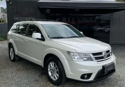 Fiat Freemont 2014 2.4 precision 16v gasolina 4p automático