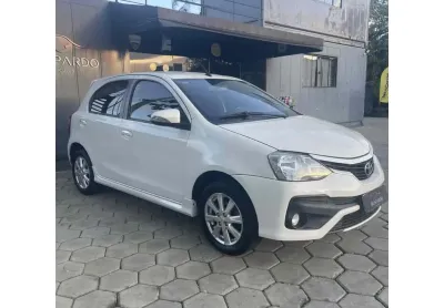 Toyota etios 2018 1.5 xls 16v flex 4p automático