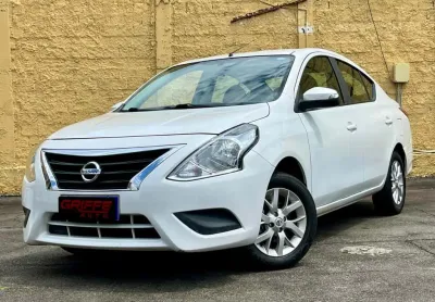 Nissan versa 16sv cvt 2020