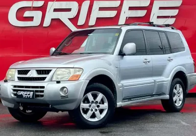 Mitsubishi pajero hpe d 2005