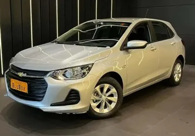 Chevrolet onix hatch lt 1.0 12v flex 5p mec.  - prata - 2022/2023