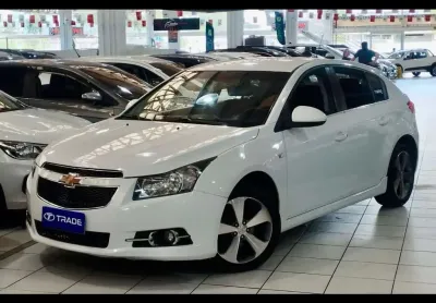 Chevrolet cruze lt hb 2014